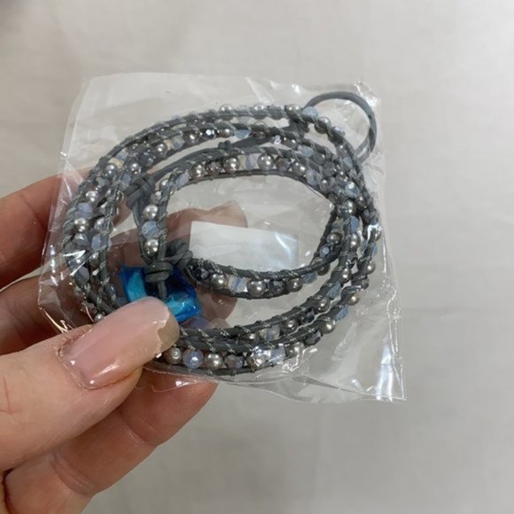Wrap Bracelet Silver Gray & Pearl Crystal Beaded Womens Jewelry NEW Gift - Picture 3 of 3